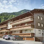 Appartement Zwölferkogel by HolidayFlats24